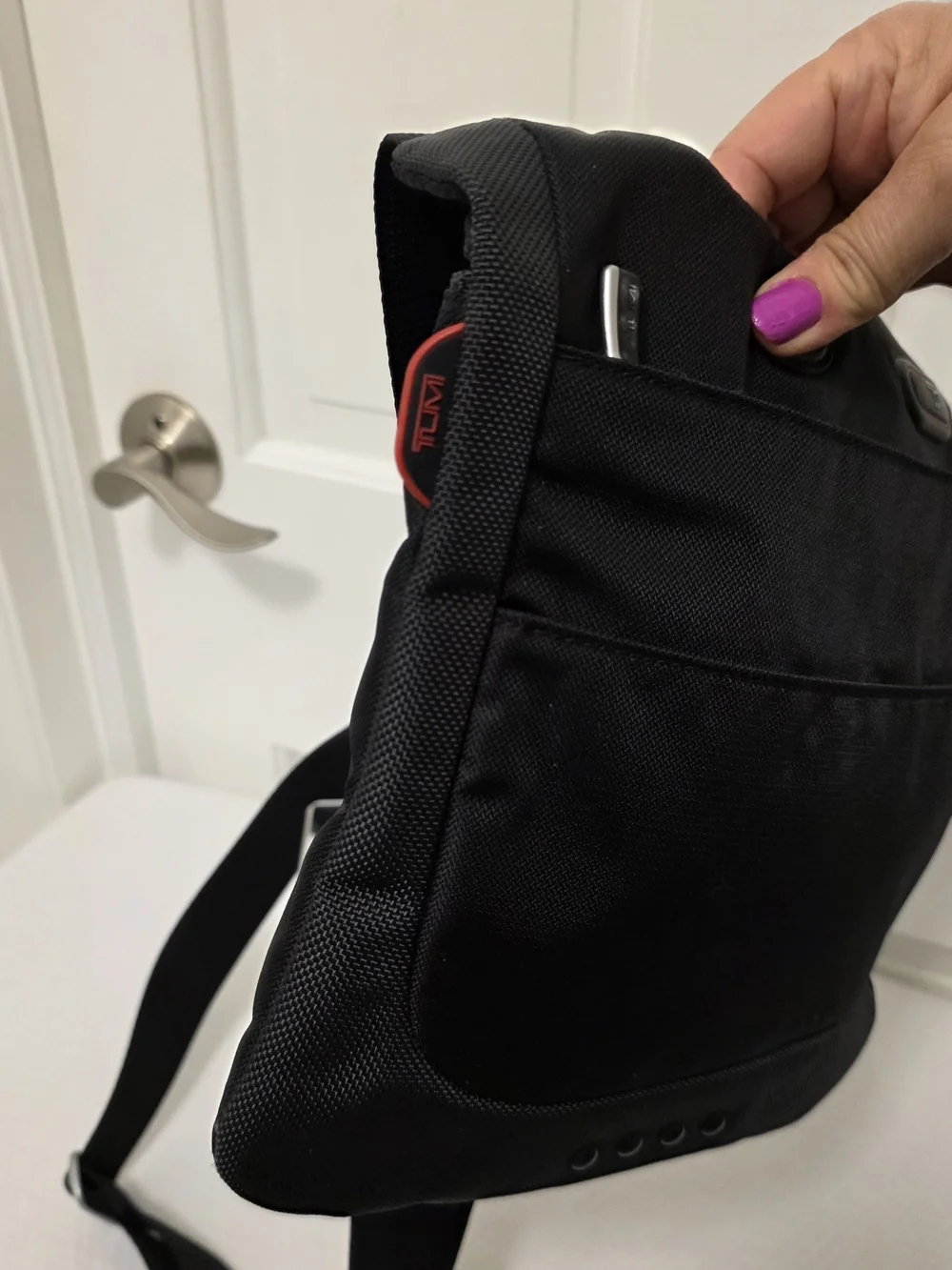 Tumi T-Tech Black Men’s Messenger Crossbody Bag with Subtle Red Accents, 5132D